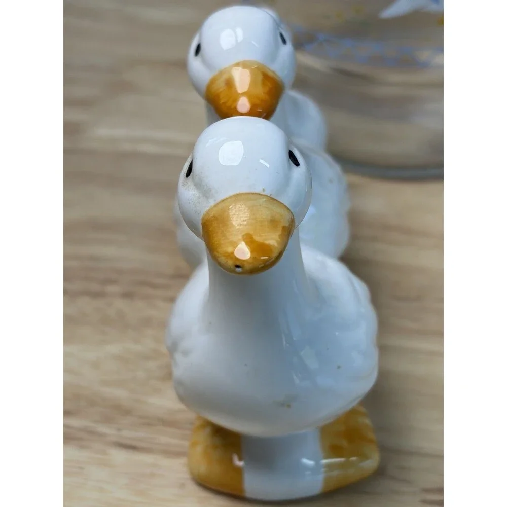 Vintage Goose Lot 4 Pcs Pitcher Spoon Rest Figurines Blue Ribbon Goose Geese